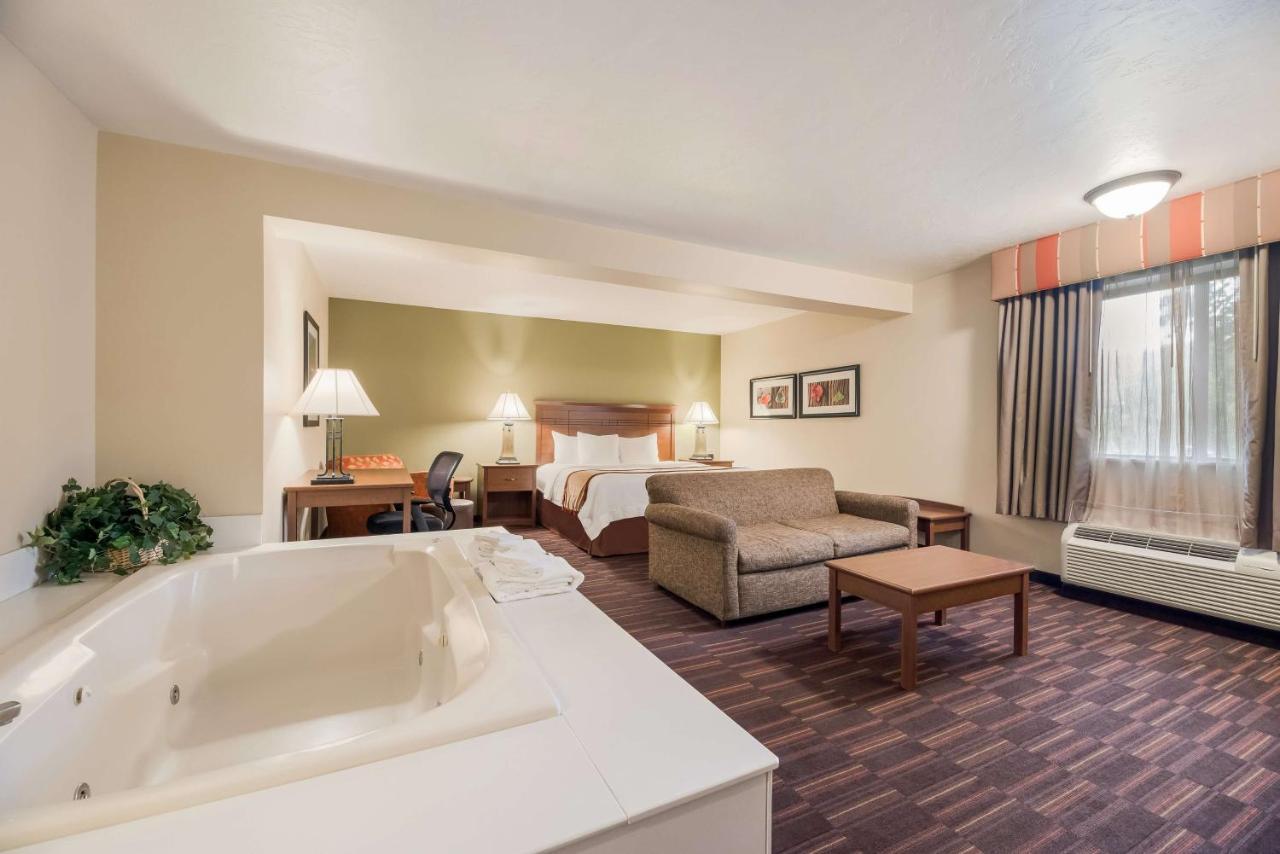 Best Western Town And Country Inn Cedar City Exterior photo